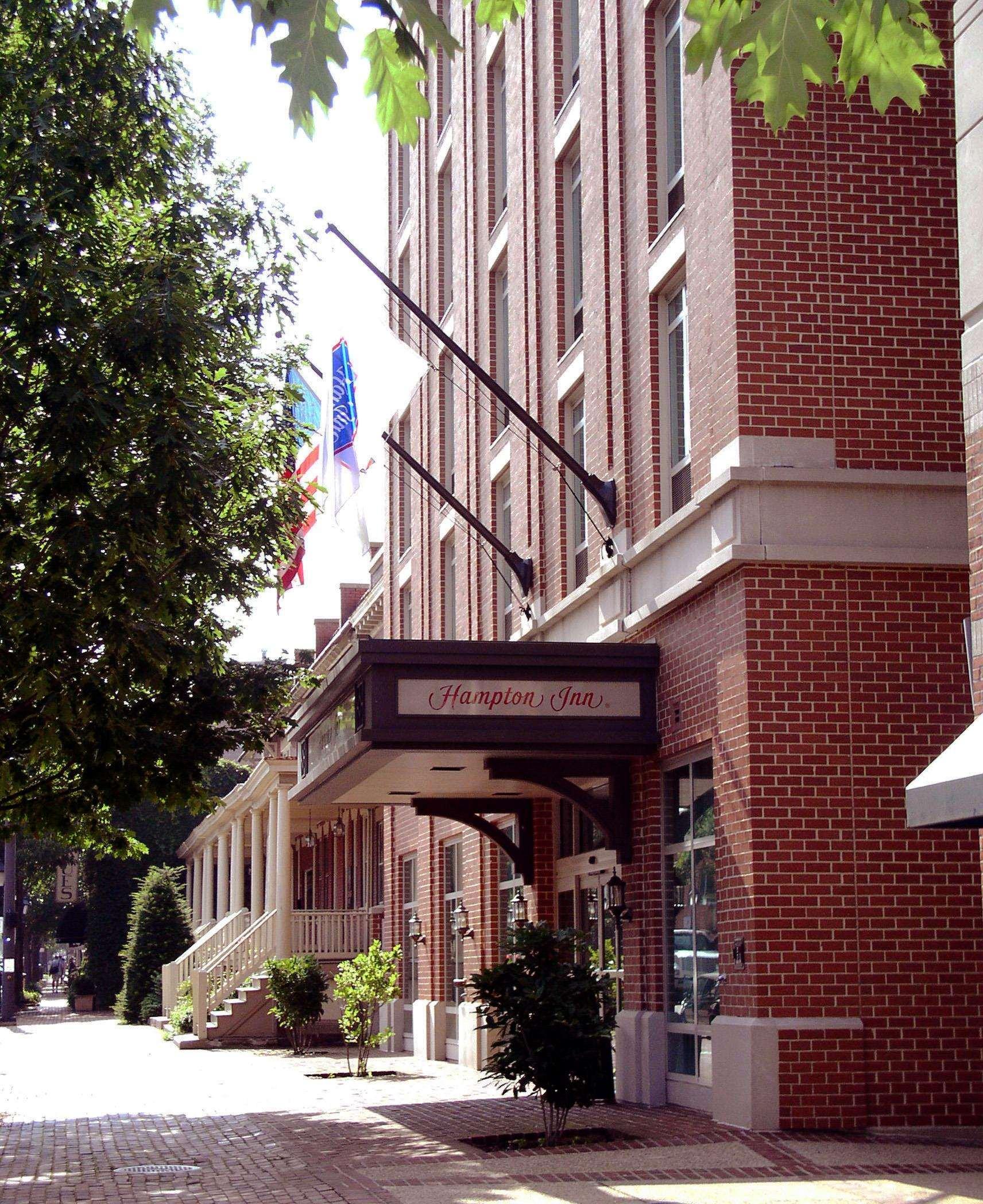 Hampton Inn Alexandria/Old Town Exterior foto