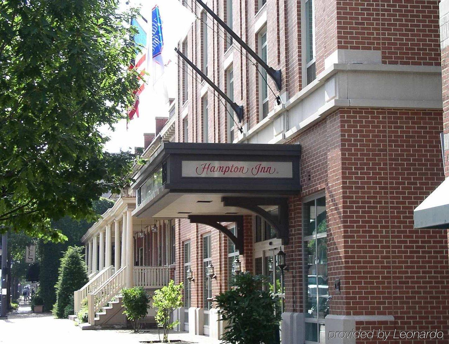 Hampton Inn Alexandria/Old Town Exterior foto